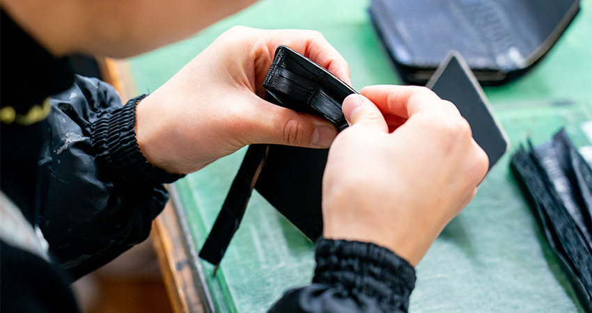 希少なエキゾチックレザー製品はこだわり抜いたオーダーメイドもおすすめです